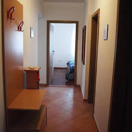 Nova Apartment