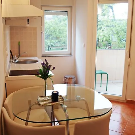 Nova Apartment Starigrad Paklenica