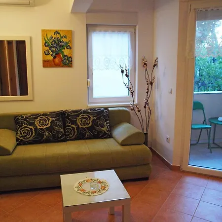 Nova Apartment *
