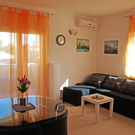 Nova Apartment Starigrad Paklenica
