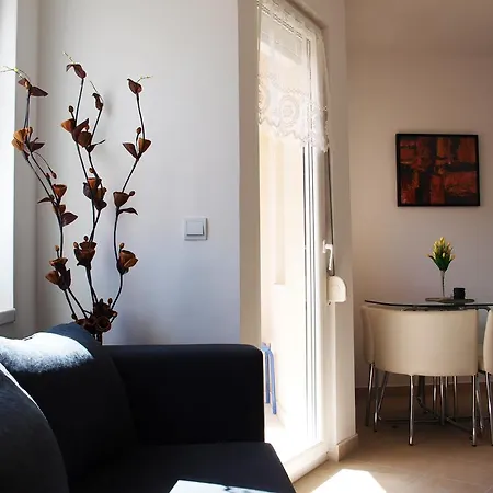 Nova Apartment *