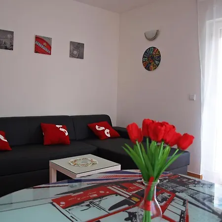 Nova Apartment